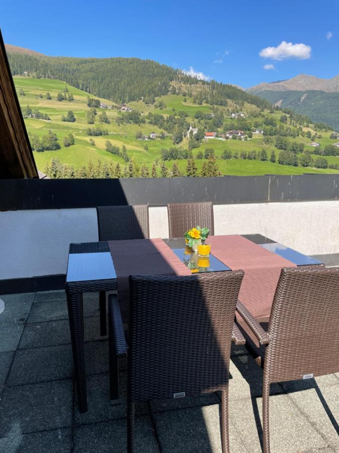 Alpenblick Apartamento *